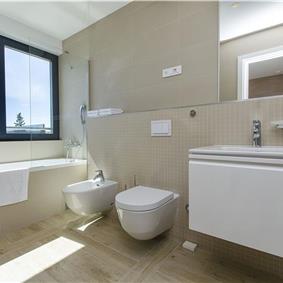 5 bedroom beachfront villa with heated pool near Omis, sleeps 9